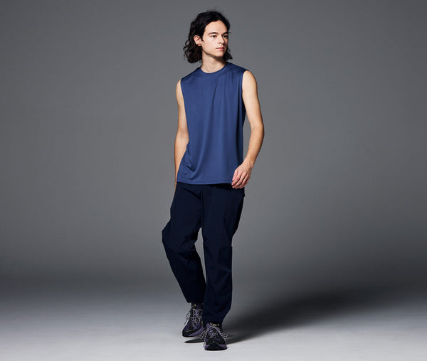 4.4オンス ドライスムース リサイクルポリエステル ノースリーブシャツ